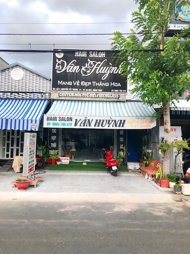 Salon Vân Huỳnh (Đồng Tháp)