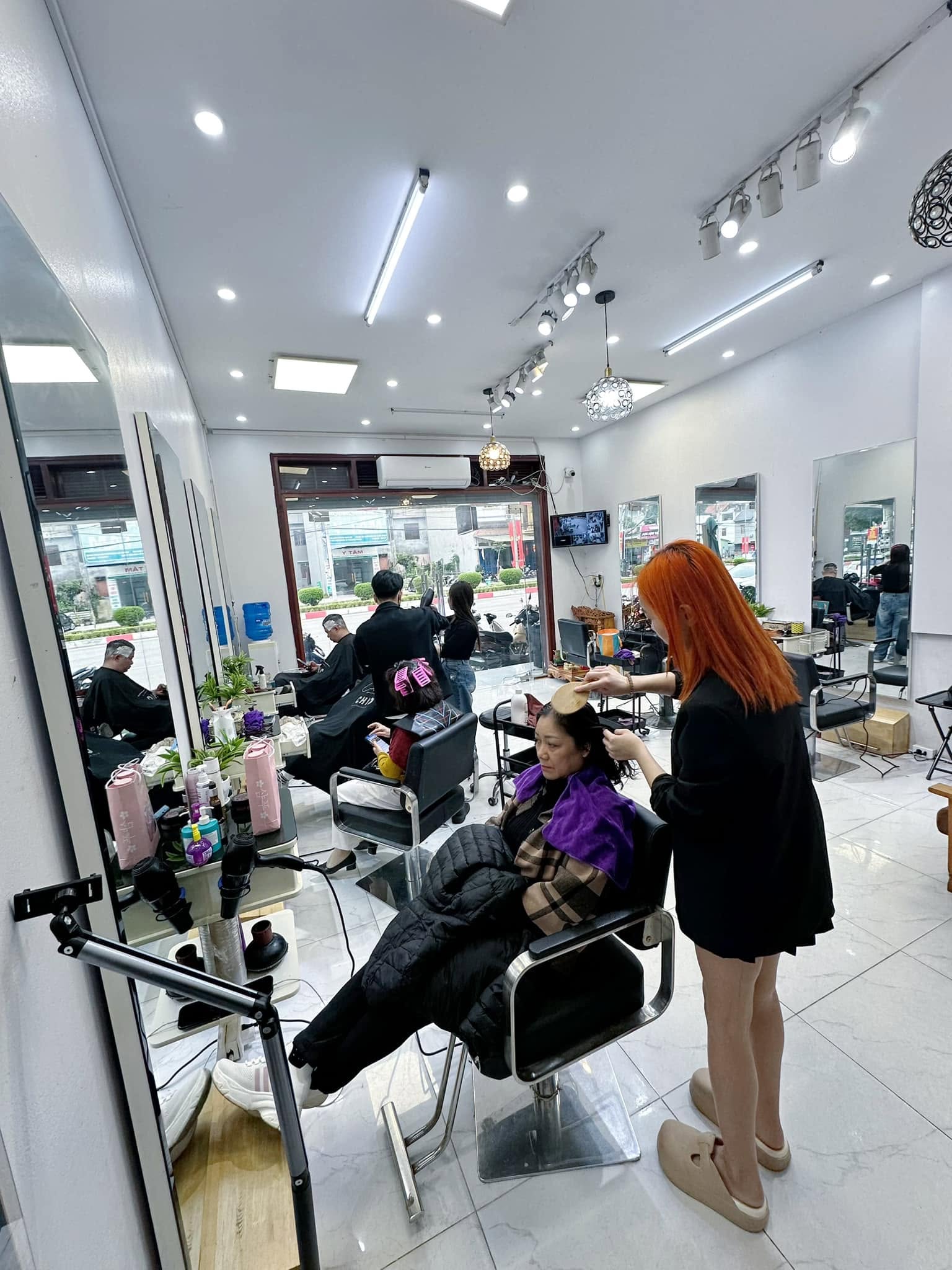 Nguyễn Dân Salon (Bắc Kạn)