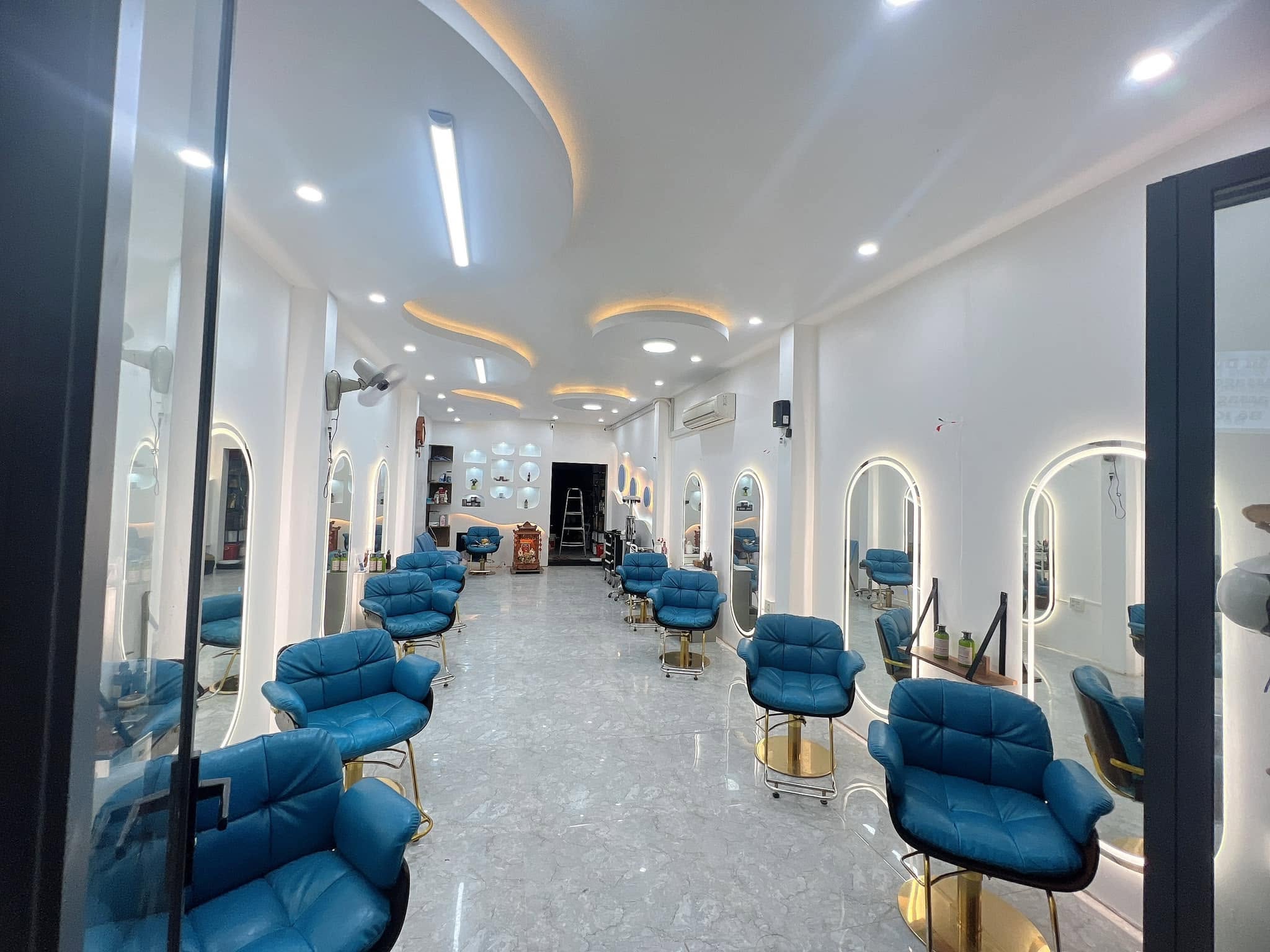 1995 HairSalon (An Giang)